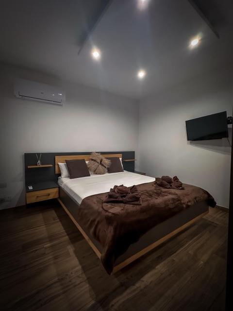 Camellia Luxury Apartment - 2 Bedroom