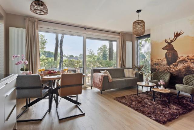 Lodge 't Hert - Nieuwe lodge met vrij uitzicht & omheinde tuin