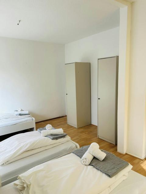 Spacious Apartment for 6