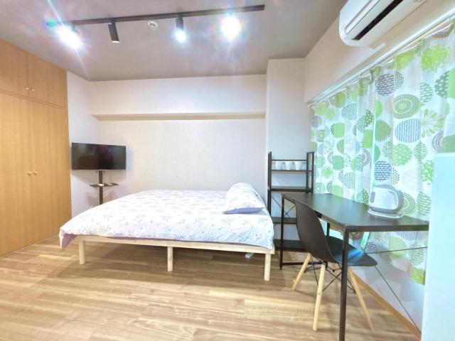 107, Shinjuku City, JR Yamanote Line, 6 min walk to stn