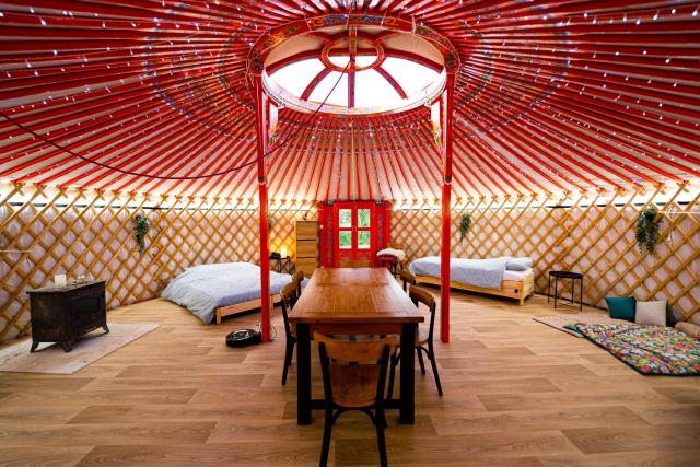 MoonYurt