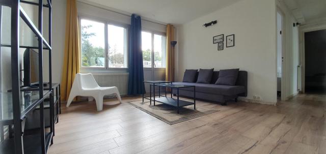 Appartement calme 3 chambres avec lit double Wifi - Parking facile