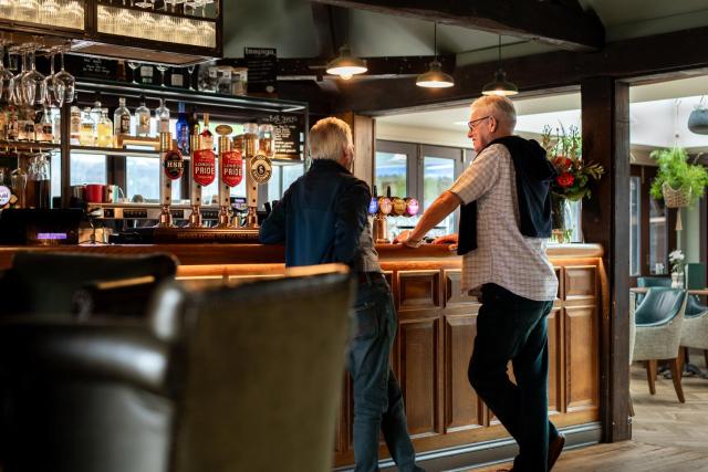 Cromwell Arms Country Pub with Rooms