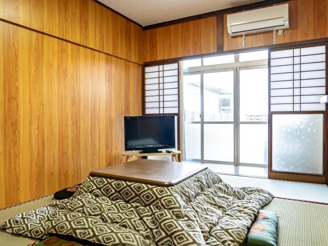 The M OTAMACHI