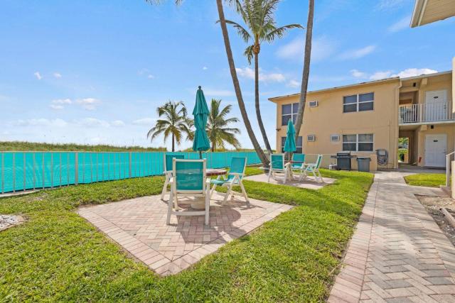 Beachfront with views, grill, pool & parking