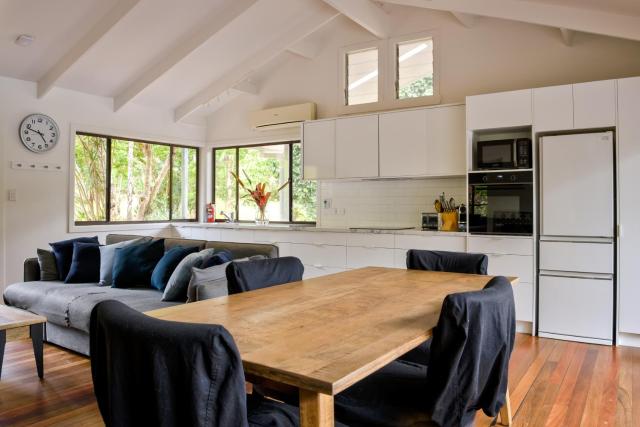 Snows Creek Retreat - The Pool House