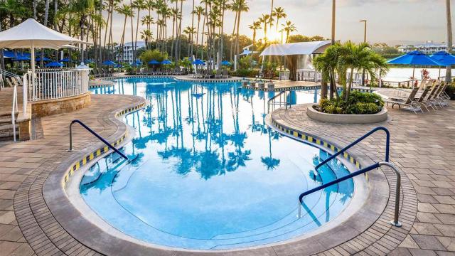 Marriott's Cypress Harbour 2BR Apartment with Resort Access