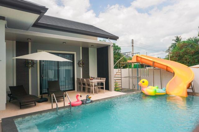 Fedora Moon Pool Villa Khanom