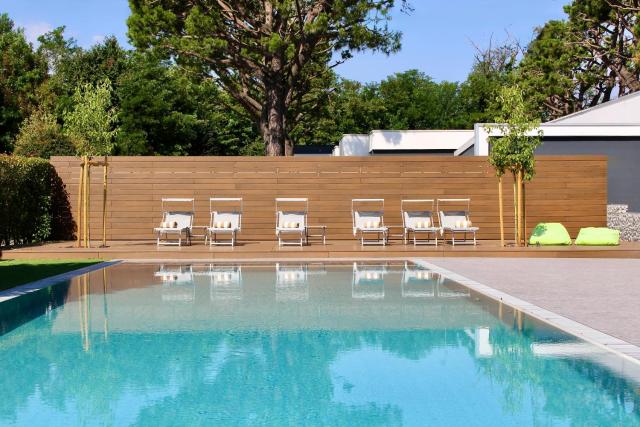 Hotel Mealba Suite & Pool