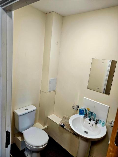 Student Only Delux Studio at St George's Tower