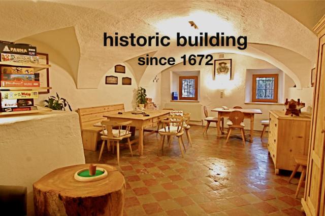 Spiele- und Buchhotel Tschitscher