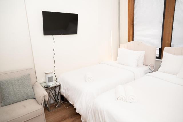 New York7-East2 Village Center Apartment w Full Amenities