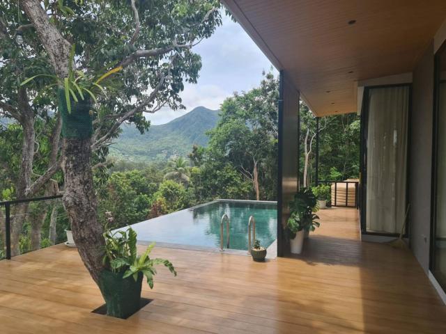 Escape Villa 2-Bedroom Luxury Retreat with Private Pool & Sea View
