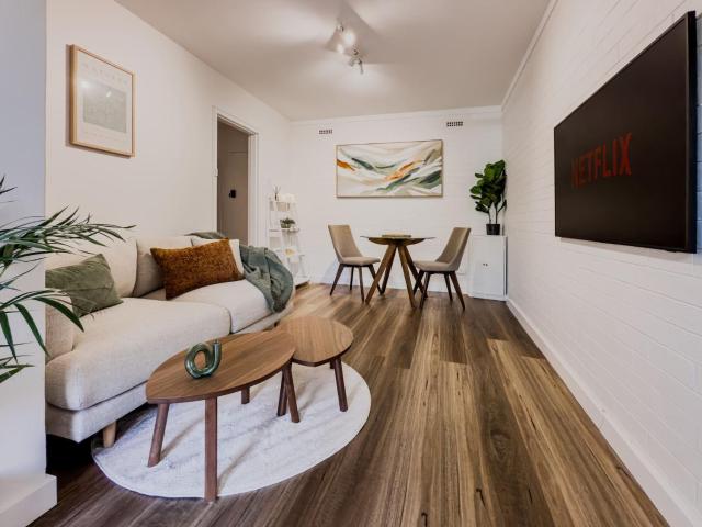 Cozy on Herdsman | 10 Mins to City & Beach