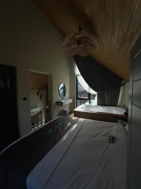 Newrose hotels