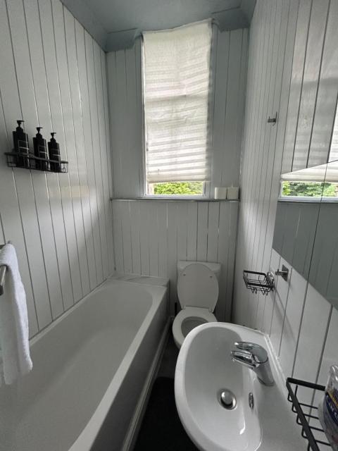 Central Dalkeith Road Apartment