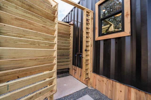 Contained In Gruene Midnight Edition Spa-Outdoor Shower