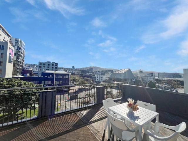 Kent Terrace City Stay
