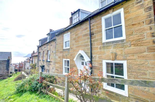 3 Bed in Robin Hoods Bay oc-r024