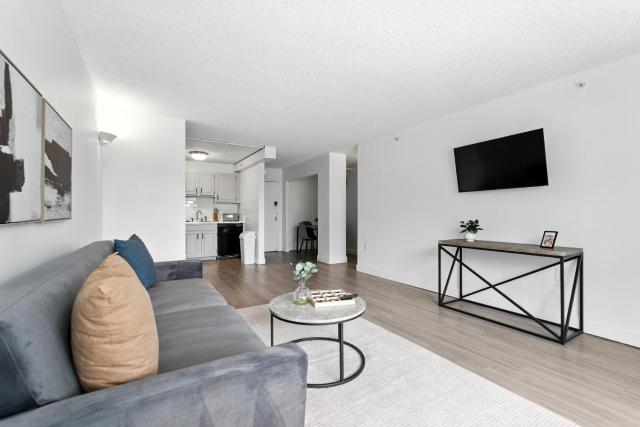 Legacy at Imperial Village 214 I 2 Bed 2 Bath