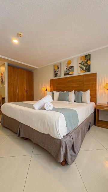 Majestic City Suites & Beach Hotel