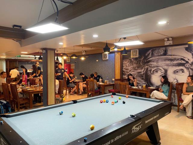 Saparis Station Hostel & Travel