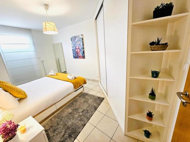 City Escape - Cozy 1BR Flat with terrace&parking