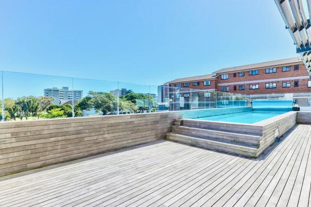 2 Bedroom Secure Pool Strong WiFi