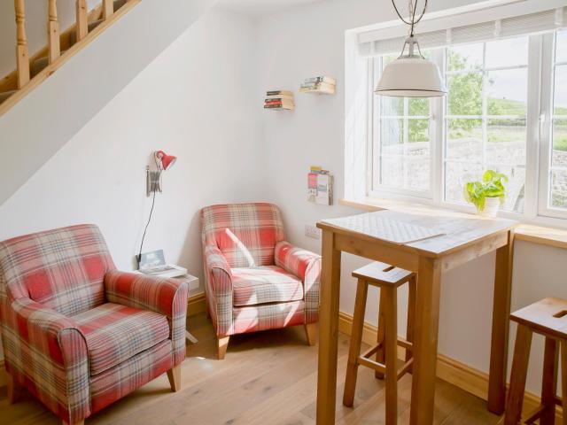 Riverbank Cottage