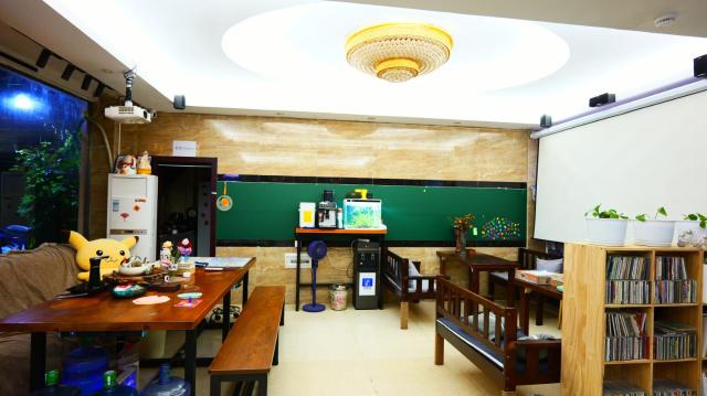 Border Town International Youth Hostel Fenghuang Ancient City Bar Street Branch