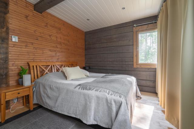 Villa Kultaranta B - Comfy Cabin Retreat in Tahko with Hot Tub & Sauna