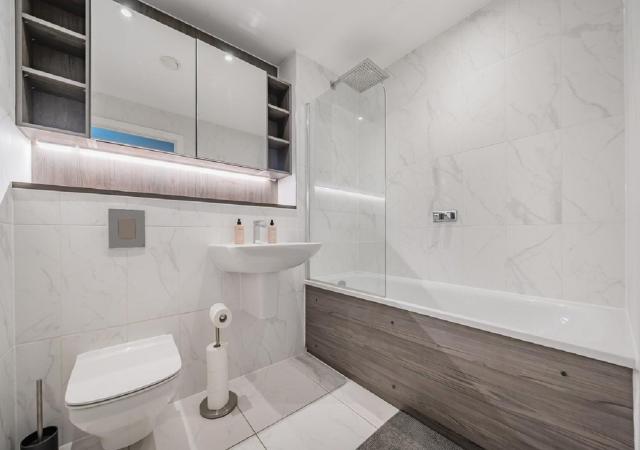 Exceptional two bedroom of the South Tower