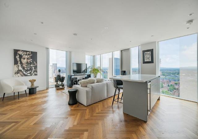 Exceptional two bedroom of the South Tower