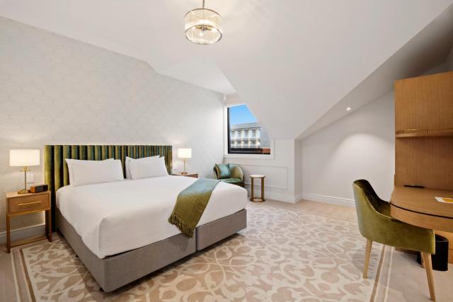 The Clements Hotel
