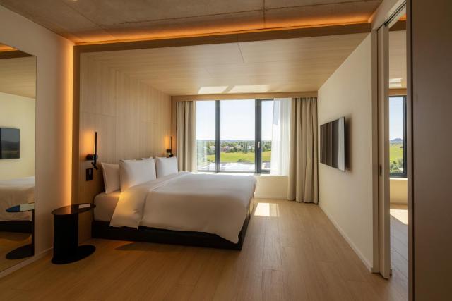 NOTO Hotel