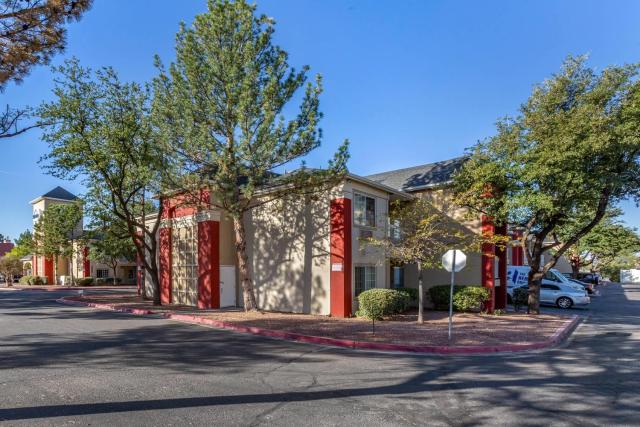 Suburban Studios Albuquerque Uptown