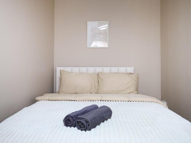 Cozy 2BR for 4 persons, Impact,Wi-Fi & Washer, DMK