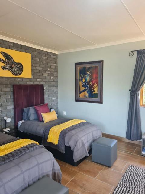 Meadow View Retro Accommodation