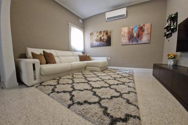 Spacious & Sunlit Charm in Malta!