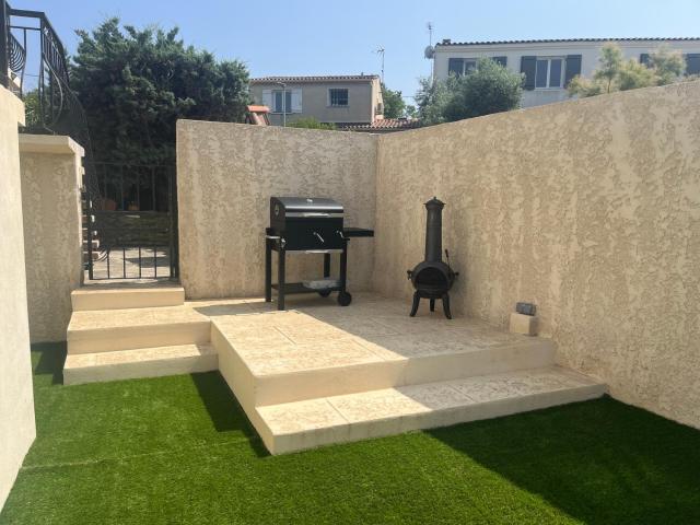 Haut de villa avec piscine privée et extérieur