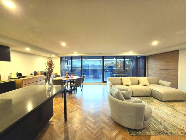 MHYL Mel CBD QV1 Private 3B2B 2parking 150sqm