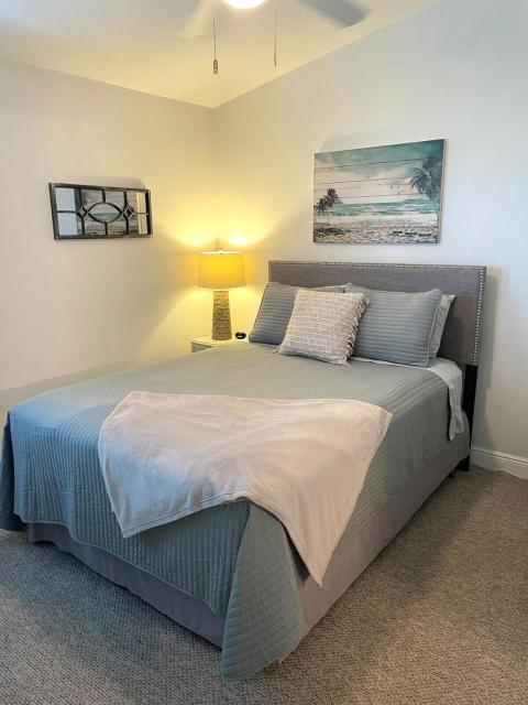 Relaxing Condo with Heated Pool