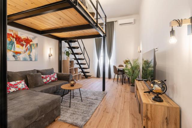 Budapest Bounce Apartment