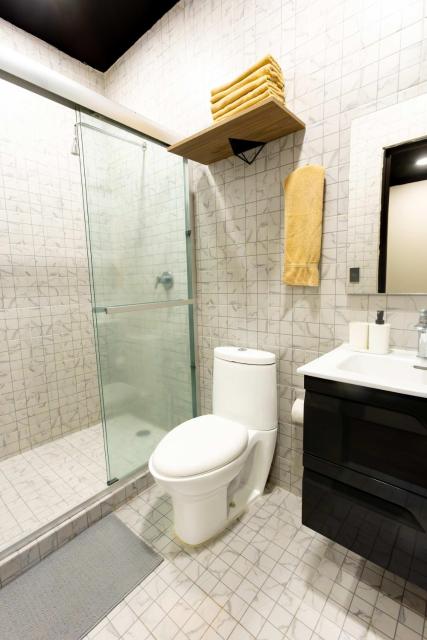 505 Heart of CDMX 1Bdrm 1bath apt AC Rooftop