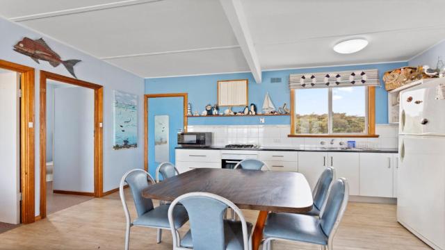About Windward - Budget Property With Million Views