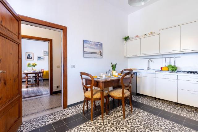 GuestHost - Cozy Country Apartment