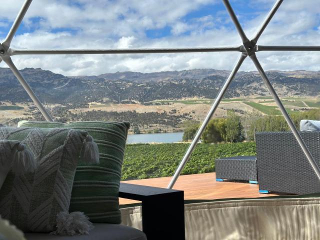 Glamping Dome - Pinot