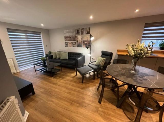 Salford Quays - Room