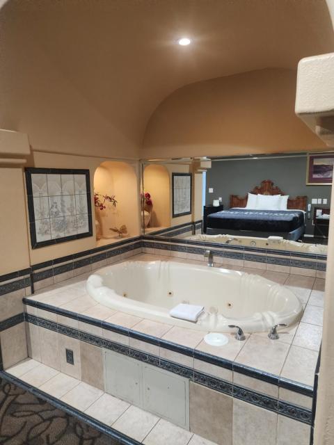 Colony Inn - North Hollywood - Hotel Near Universal Studios