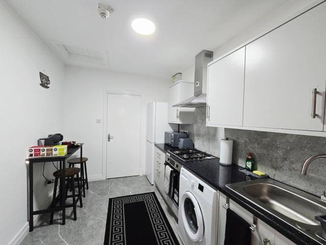 Exquisite City Centre Apartment